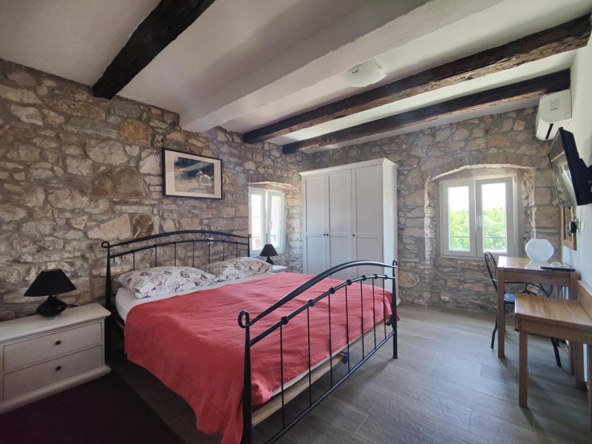 Boutique Hotel Castello Gulich Poreč Buitenkant foto
